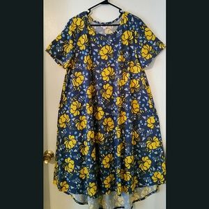 *NEW* Lularoe Carly dress